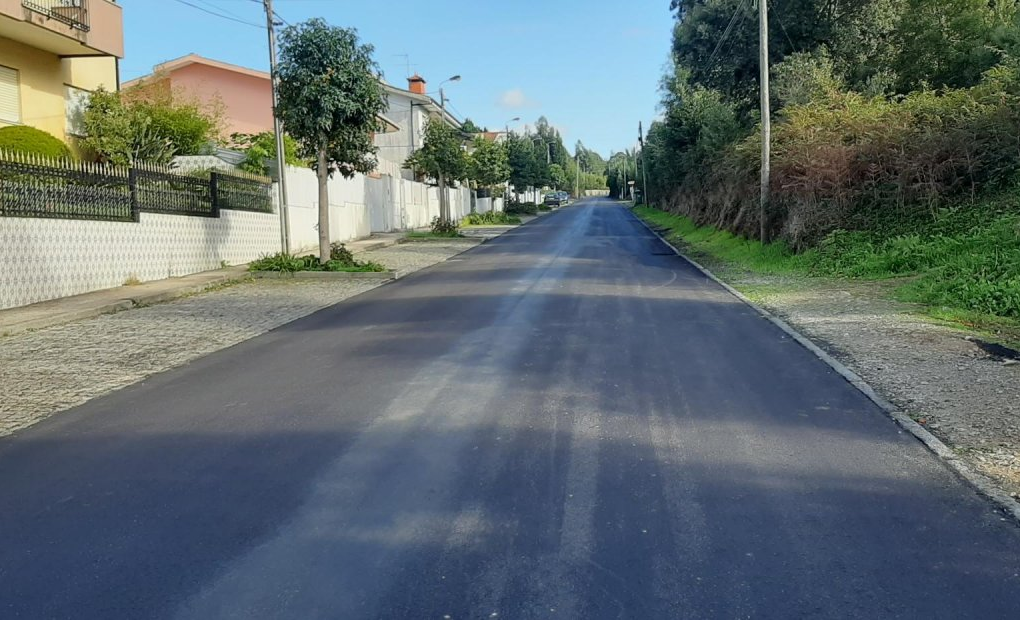 Concluídas as obras de pavimentação de várias ruas em Paramos #5