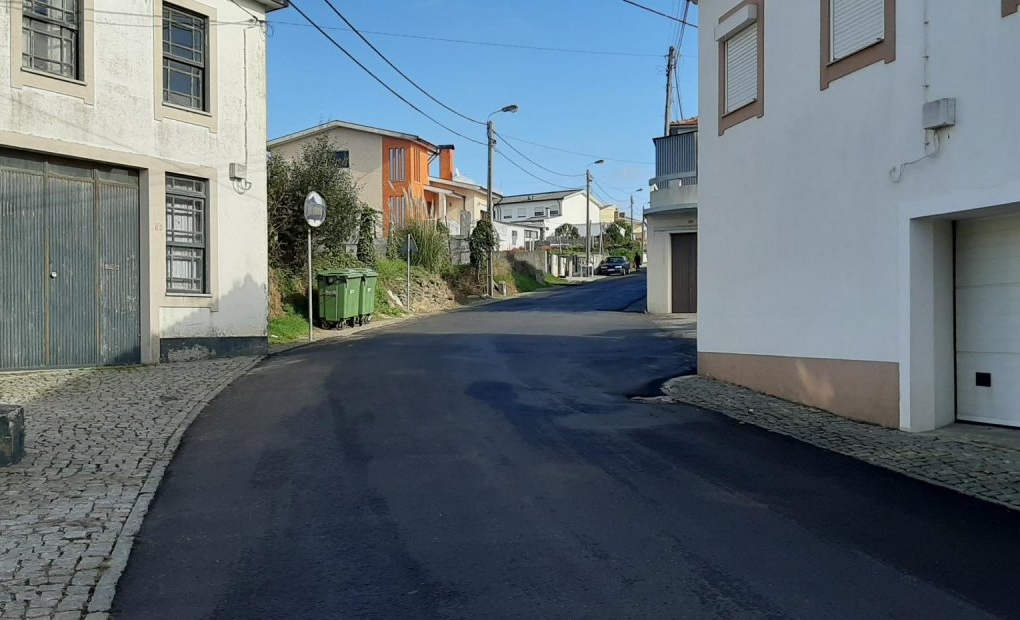 Concluídas as obras de pavimentação de várias ruas em Paramos #13